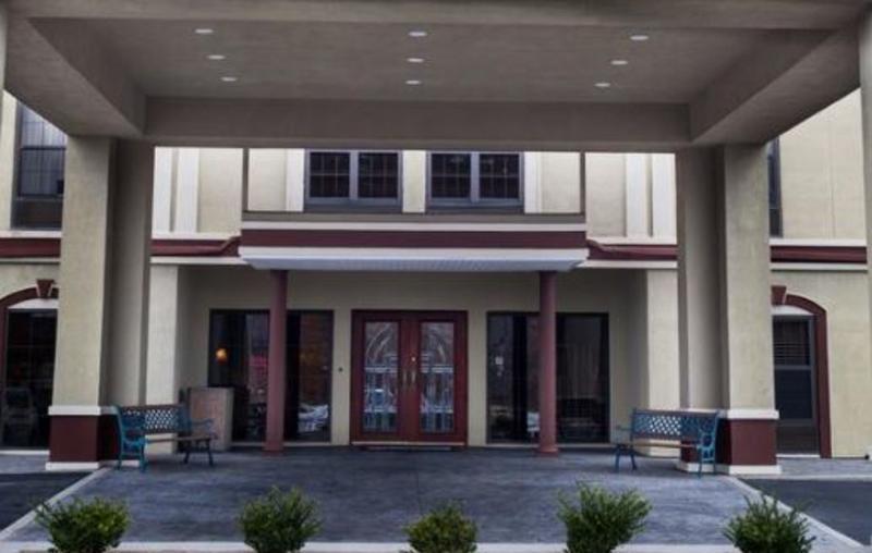 Super 8 By Wyndham High Point/Greensboro Bagian luar foto
