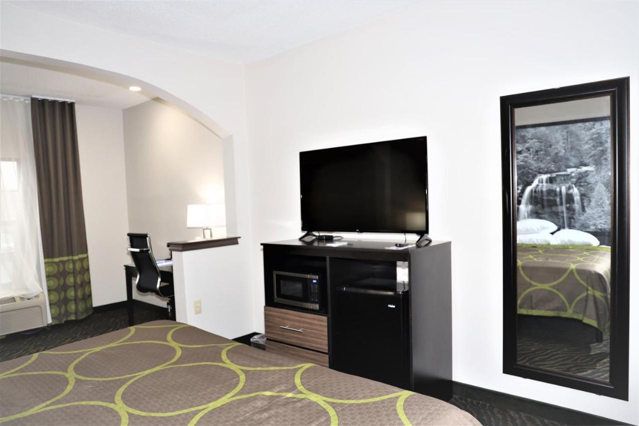 Super 8 By Wyndham High Point/Greensboro Bagian luar foto